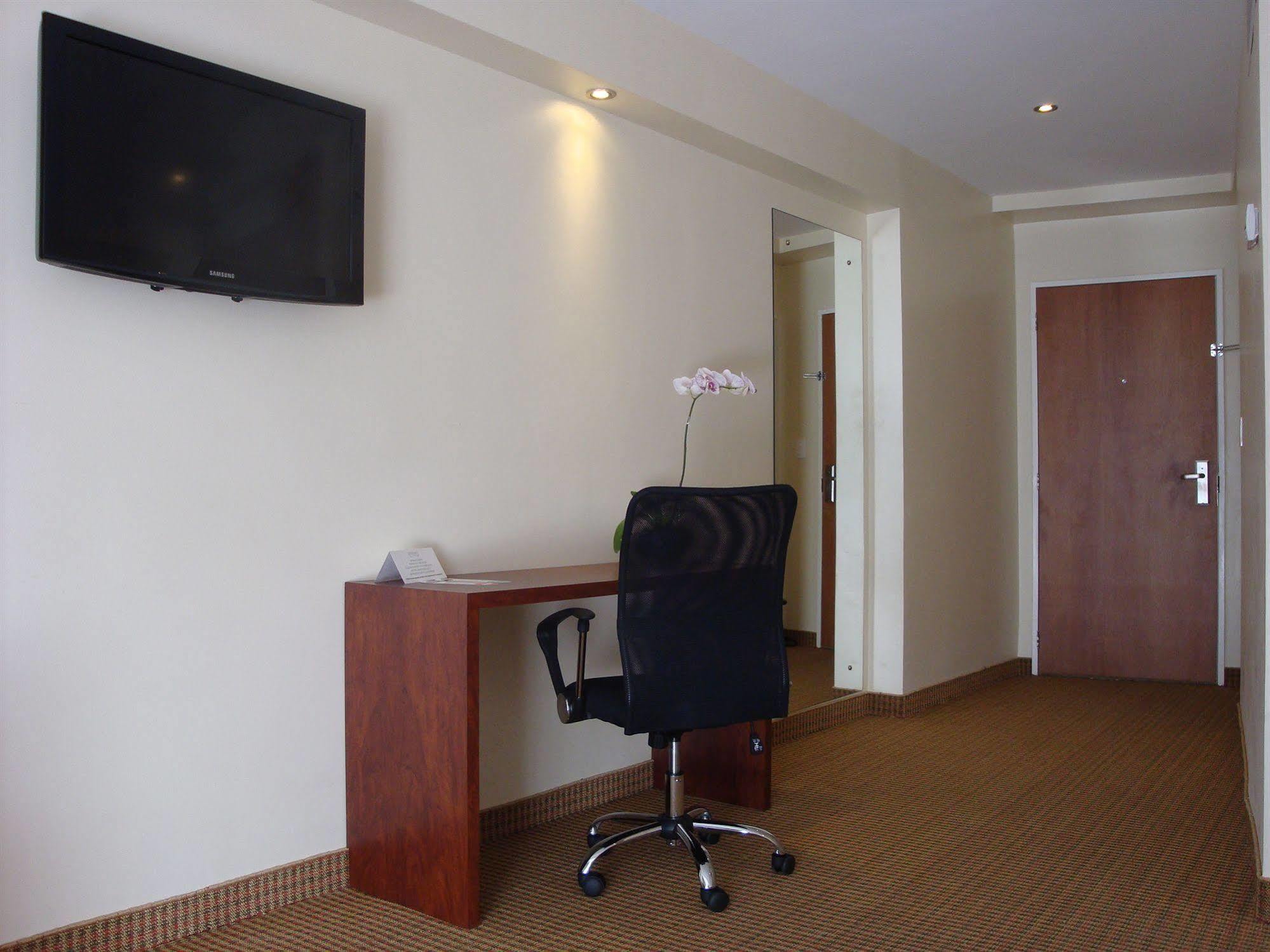 Continental Altamira Hotel Caracas Ngoại thất bức ảnh
